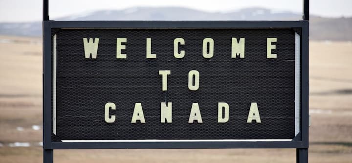 Travel insurance for foreign workers in Canada helps newcomers have one less thing to worry about when settling in.